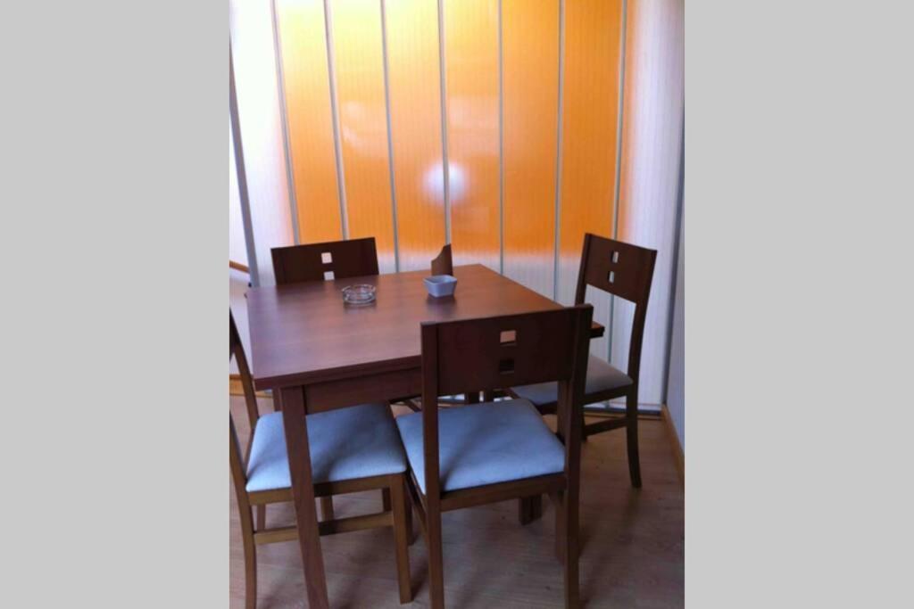 Apartamentosarturo Llanes Laplaza Atico Centrico Dış mekan fotoğraf