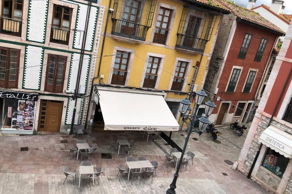Apartamentosarturo Llanes Laplaza Atico Centrico Dış mekan fotoğraf